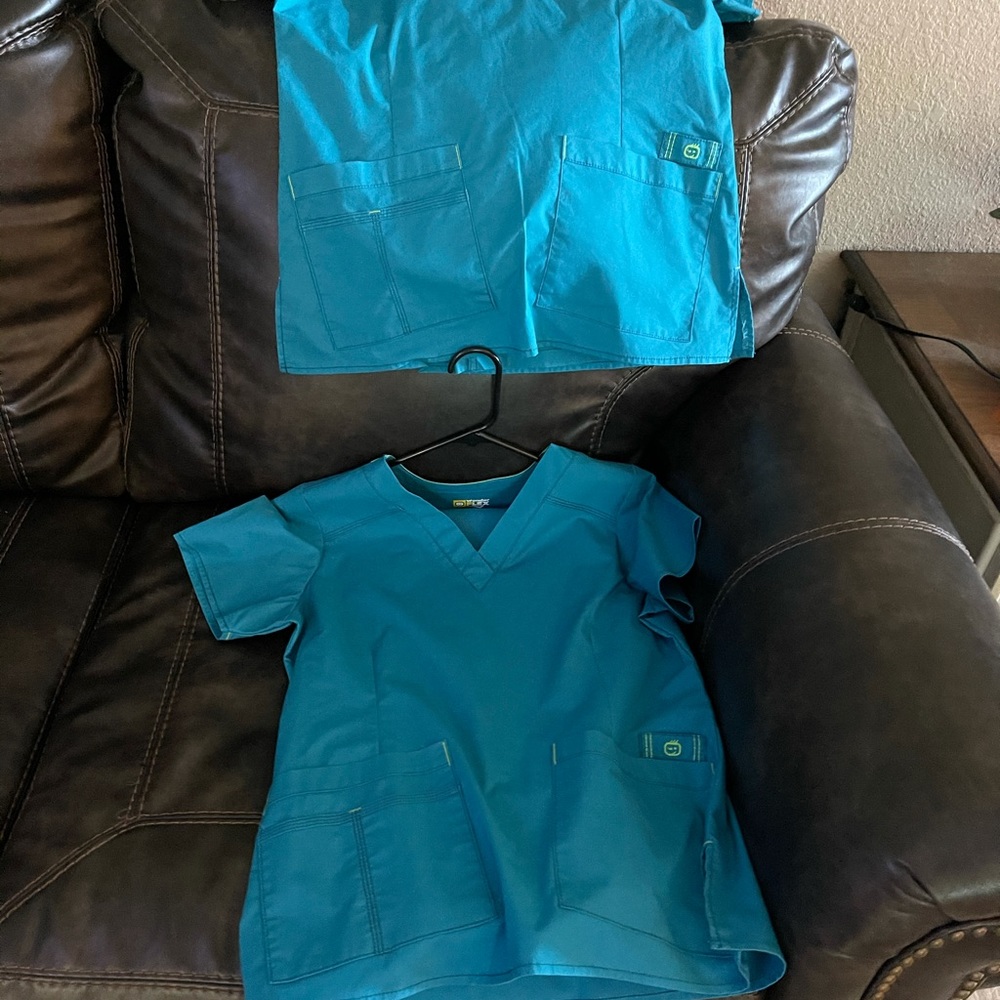 Wonder Wink Scrub Sets